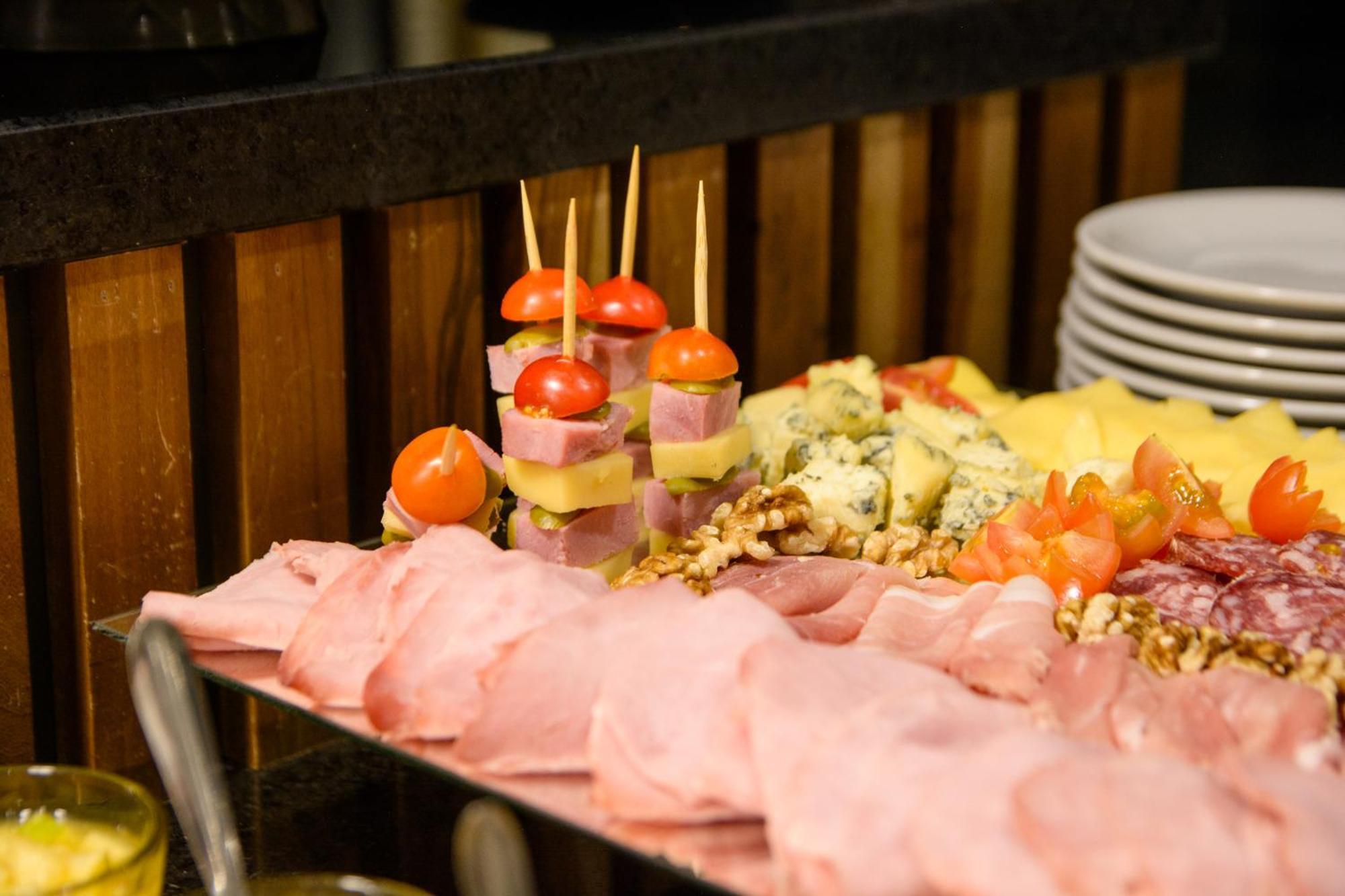 Apart Hotel Jorge I Santiago del Estero Ngoại thất bức ảnh
